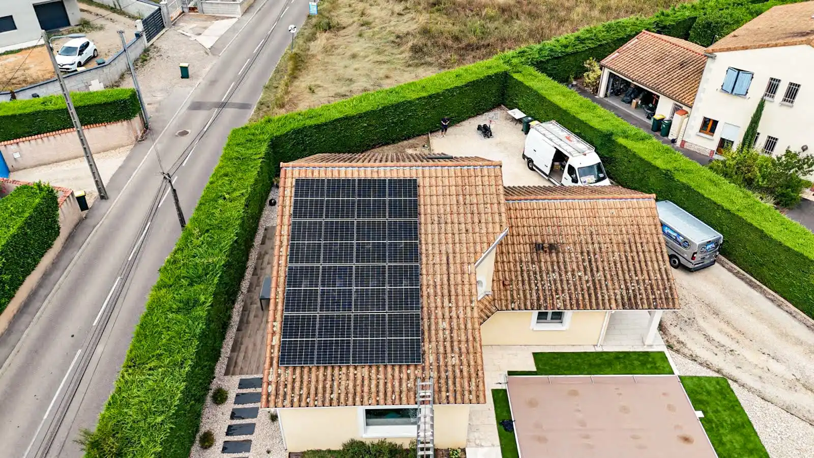 Installation photovoltaïque à Roussillon